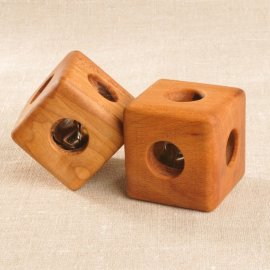 Кубик с бубенцом буковый, Леснушки